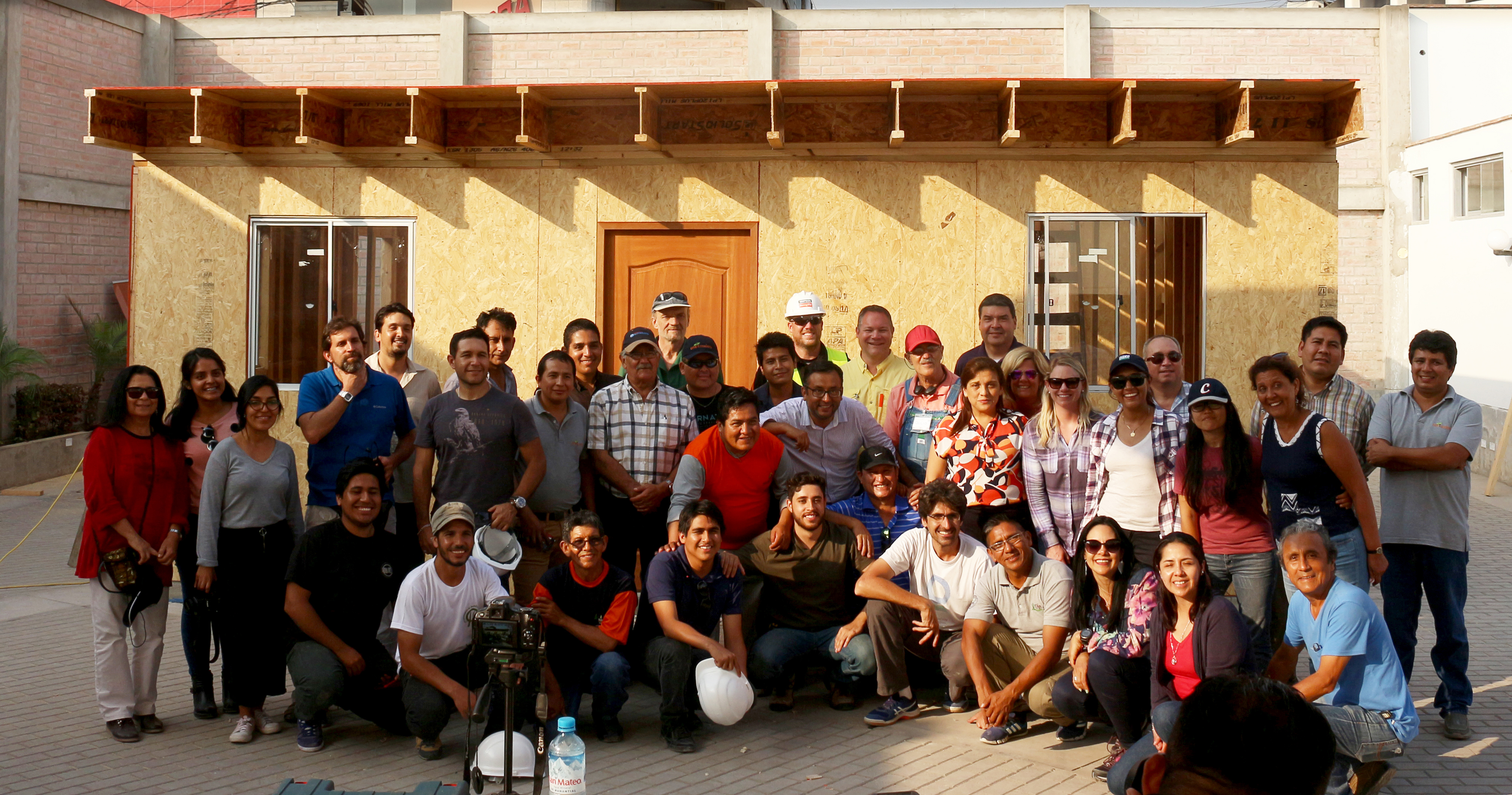 Construction Workshop: Promoting U.S. softwoods products in Lima
